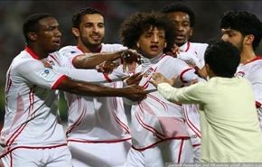 فوز الامارات على اوزبكستان 2-1