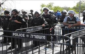 الاحتلال يفرض القيود على دخول المصلين للاقصى