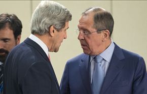 لافروف وكيري يبحثان حل الأزمة السورية سياسيا