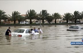 اعلاميون يحملون النظام السعودي مسؤولية السيول