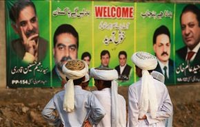 فتح مراكز الاقتراع للانتخابات التشريعية في باكستان