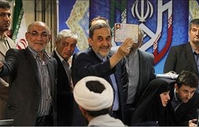 بالصور..ولايتي يعلن ترشحه لانتخابات الرئاسة الايرانية