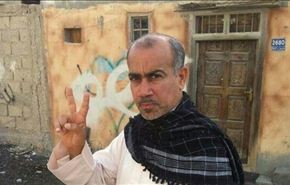قوات النظام البحريني تعتقل الناشط عبدعلي السنكيس+فيديو