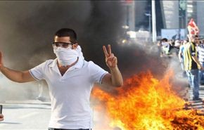 79 جريحا و939 موقوفا في تظاهرات تركيا