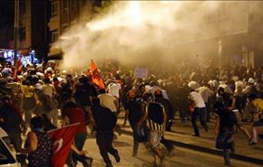 تواصل الاحتجاجات ضد اردوغان في انقرة