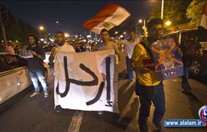 اشتباكات مؤيدي ومعارضي الرئيس مرسي في الساحات العامة