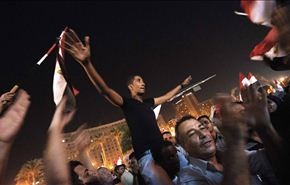 مصر تستعد لتظاهرات تطالب برحيل مرسي وأخرى مؤيدة