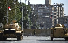 سياسي مصري: الجيش قوي ولن يحدث صراع على السلطة