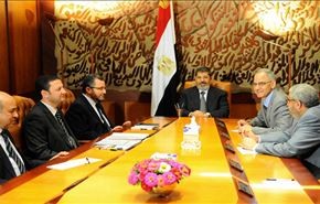 احتمال تعلیق قانون اساسی و انحلال مجلس مصر