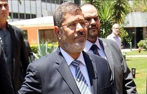 الحرس الجمهوري:نقل مرسي لمكان تابع لوزارة الدفاع
