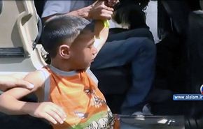 بالفيديو : جنود الاحتلال يعتقلون طفلا عمره 5 سنوات