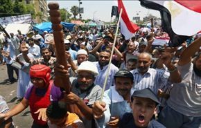 صحفي مصري: الاخوان يسعون لصفقة مع النظام الجديد