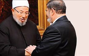 القرضاوي يجوّز قتل من خرج على مرسي
