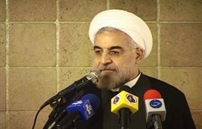 الرئيس المنتخب حسن روحاني يؤدي اليمين الدستورية الاحد