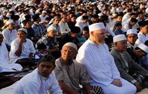 اقامة صلاة عيد الفطر في عدد من الدول الاسلامية