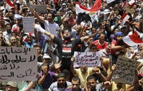 انصار مرسي ومعارضوه يستعرضون شعبيتهم