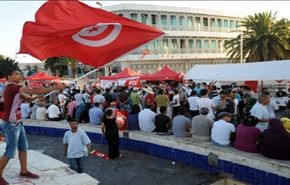 التيارات السياسية  في تونس تجتمع  لحلحلة الازمة