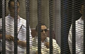 عقد خامس جلسات محاكمة مبارك وسط غياب المتهمين