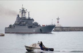 سفينة انزال روسية جديدة تتوجه للساحل السوري
