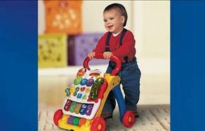 شاهد..طفل يبتكر اسرع طريقة للفوز بوجبة من الحليب