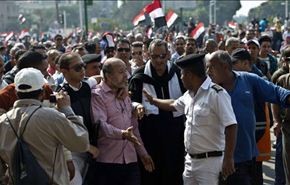 أكثر من 100 قتيل وجريح في اشتباكات عنيفة بمصر