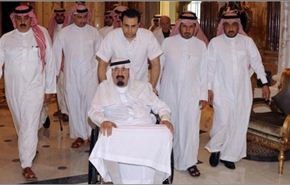 المنار:ترجيح بانقلاب داخل آل سعود يقصي الملك وولي عهده
