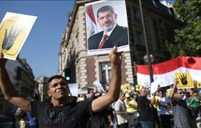الأمن المصري استخدم ذخيرة حية ضد أنصار مرسي
