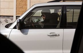 المرأة السعودية مصرة على نيل حقها في قيادة السيارة
