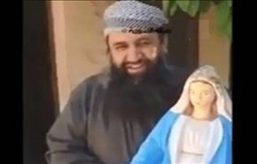 فيديو.. الوهابيون ينتقمون من أيقونة السيدة مريم (ع) في إدلب