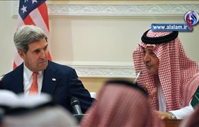 كيري في الرياض لتهدئة التوتر بالعلاقات حول قضايا المنطقة