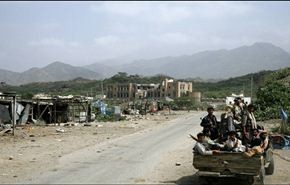 بالفيديو.. مهربون يعترفون بحمل السلاح لمحاربة الحوثيين