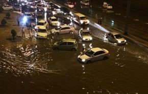باران پایتخت عربستان را فلج کرد + فیلم
