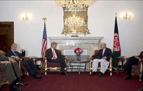 كيري يعلن التوصل إلى صيغة اتفاقية أمنية مع افغانستان
