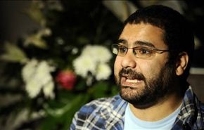احالة الناشط علاء عبد الفتاح و24 اخرين الى محكمة الجنايات