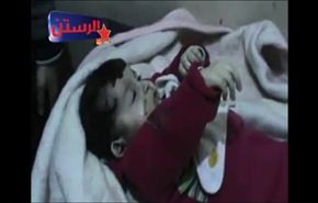 فيديو مؤلم:رضيع سوري يموت متجمداً من البرد في الرستن