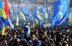 اوكرانيا.. السلطة والمعارضة يحشدان انصارهما للتظاهر بنفس التوقيت