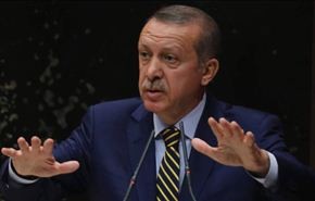 اردوغان يغير نصف اعضاء حكومته، ومواجهات في اسطنبول