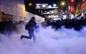 سرکوب تظاهرات مخالفان در ترکیه