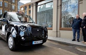 فیلم: تغییرات مهم در تاکسی‌های معروف لندن !