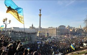 مواجهات بين متظاهرين والشرطة اثر تظاهرة حاشدة في كييف