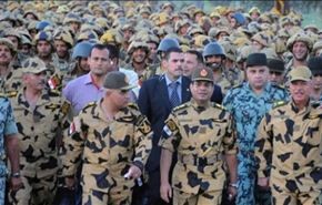 صحيفة لندنية: السيسي يستعد لخلع الزي العسكري خلال ايام