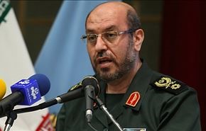 وزير الدفاع الايراني يؤكد ضرورة الجهوزية امام نظام الهيمنة