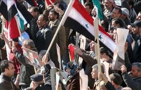 عکسهایی از تظاهرات سوری‌ها در لاذقیه