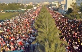 تظاهرات باشکوه بحرینی‌ها در سالگرد انقلاب + فیلم