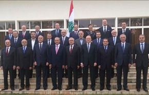 الرئيس اللبناني يصدر مرسوم تشكيل الحكومة+فيديو