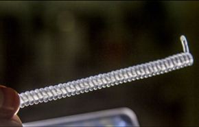 فیديو..خيوط بلاستيكية تستخدم لإنتاج عضلات اصطناعية