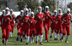 مجلس اتحاد كرة القدم سيسمح بارتداء الحجاب خلال المباريات