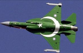 باكستان تعلق غاراتها الجوية على طالبان