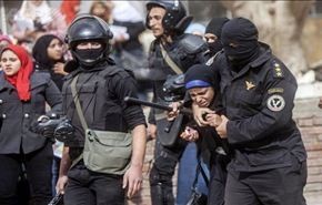 الأمن المصري يقتحم جامعة الأزهر ويعتقل طالبات