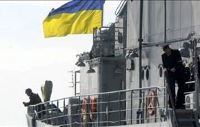 نظامیان اوکراینی مقر نیروی دریایی کریمه را ترک کردند